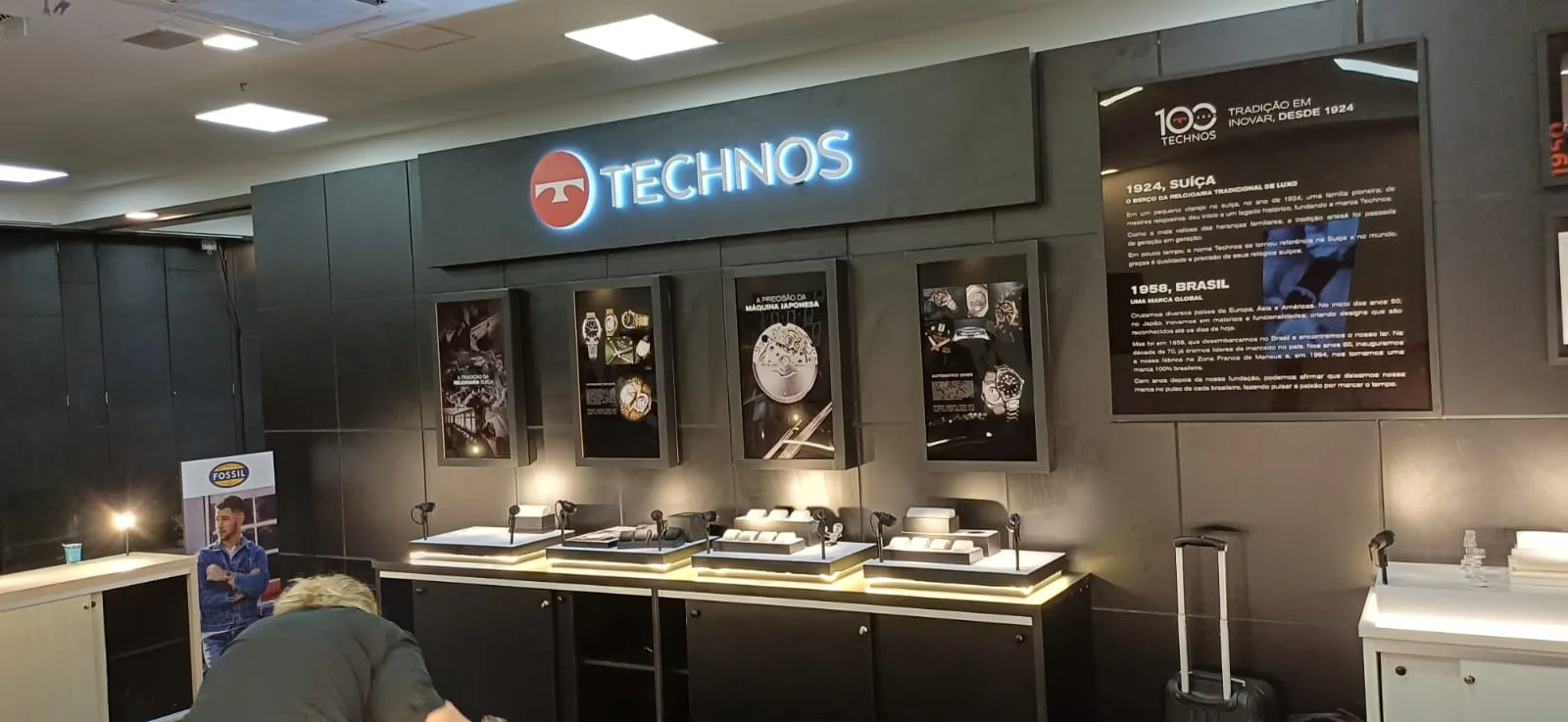 Projeto de Marcenaria para Feiras e Eventos - Decordesign